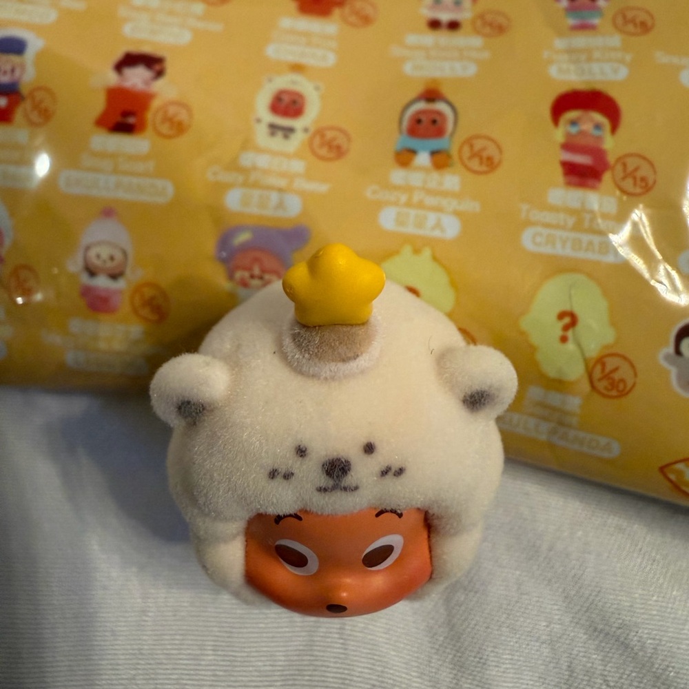 Pop Mart Pop Bean, Twinkle Twinkle Fluffy and Cozy series - Picture 2 of 3